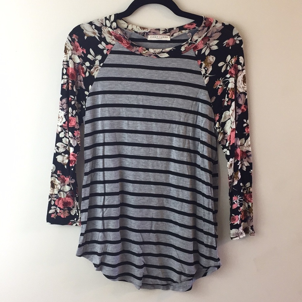 First Look Floral 3/4 Sleeve Top